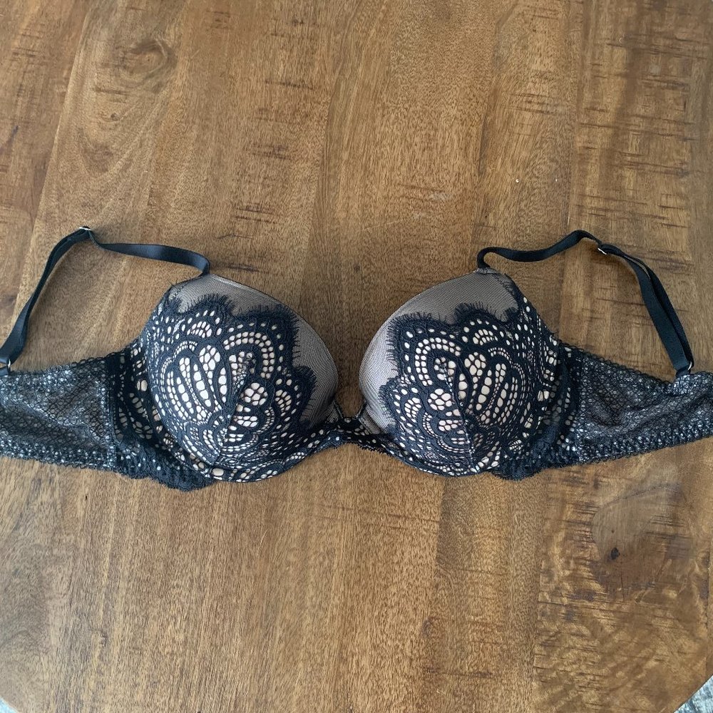 Victoria's Secret Push-up Lace Bra - 34D